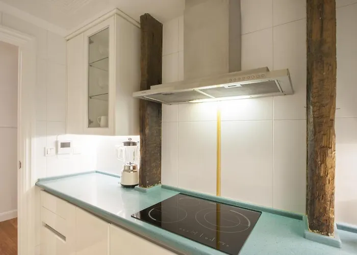 Apartment Bare By Oldtown Ss *