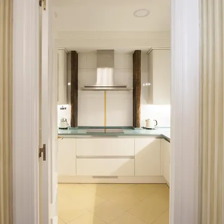 Bare By Oldtown Ss *